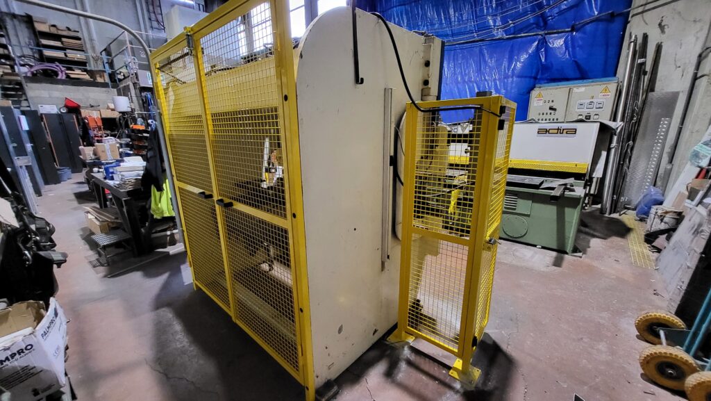 Messa in sicurezza dei macchinari industriali - Amg Mechanics