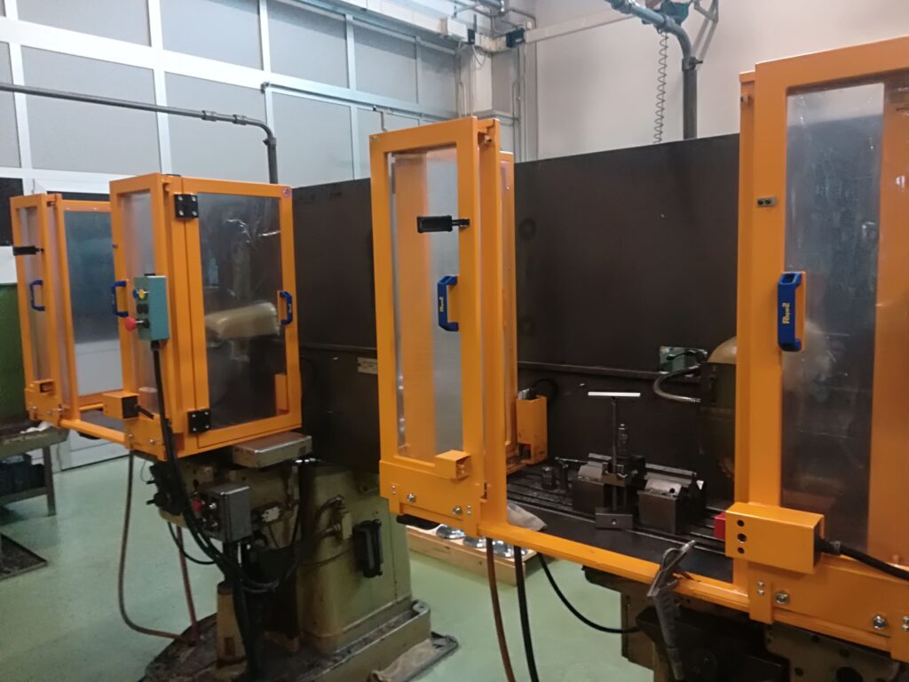 Messa in sicurezza dei macchinari industriali - Amg Mechanics