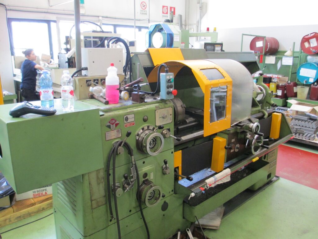 Messa in sicurezza dei macchinari industriali - Amg Mechanics